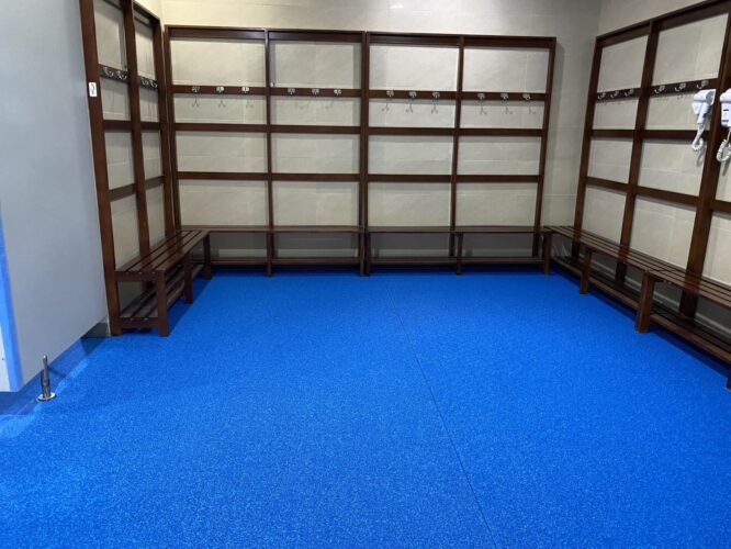 Hoàn Thành cung cấp và lắp đặt Sàn Nhựa Chống Trượt Takiron – Trường BVIS (Hà Nội). - Ảnh 5