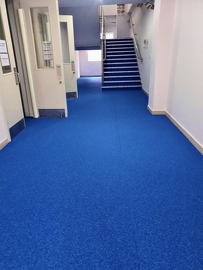 Hoàn Thành cung cấp và lắp đặt Sàn Nhựa Chống Trượt Takiron – Trường BVIS (Hà Nội). - Ảnh 6