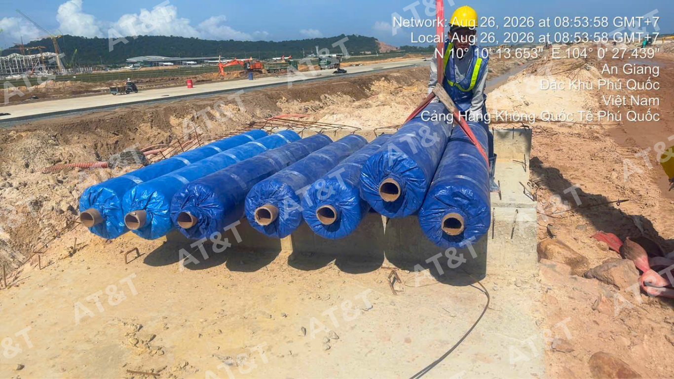 Hình ảnh thi công bê tông vải tại dự án sân bay Phú Quốc